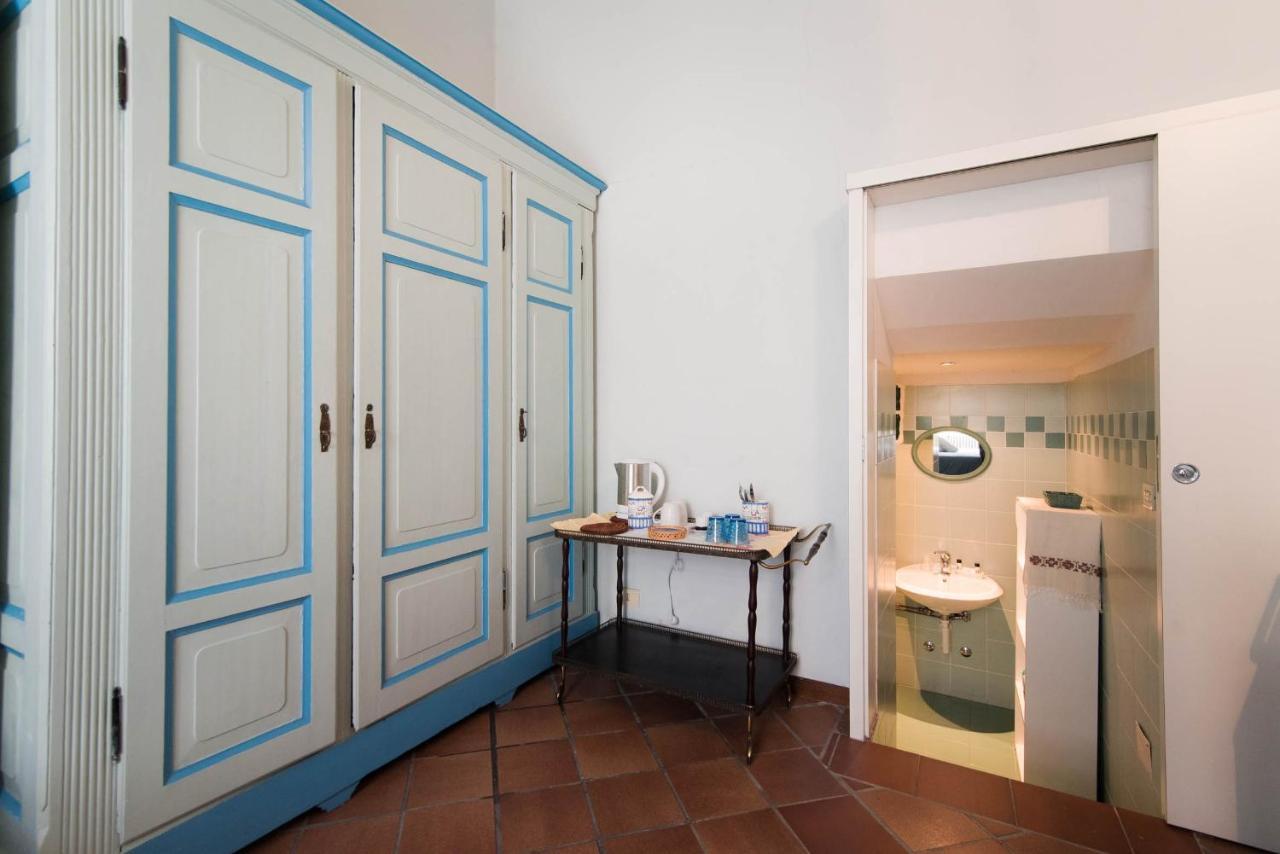 Room 34 - The House Of Travelers Como Exteriér fotografie